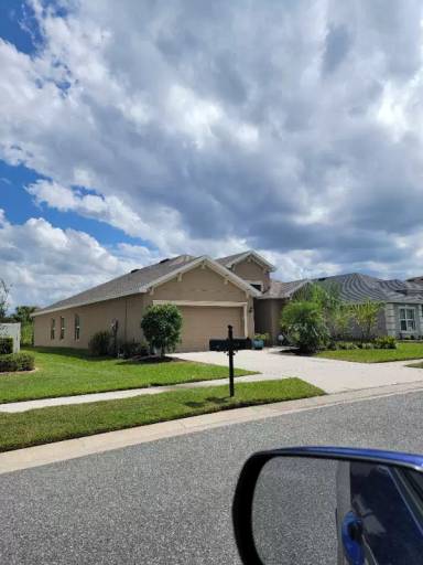Main picture of 6400 Sparkling Way