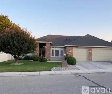 Main picture of 2305 S Wildrye Way