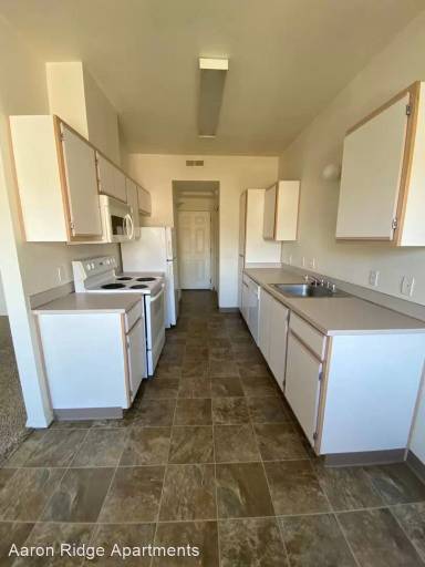 Main picture of Cedar Commons Apartments