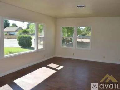 Main picture of 6305 Almond Dr