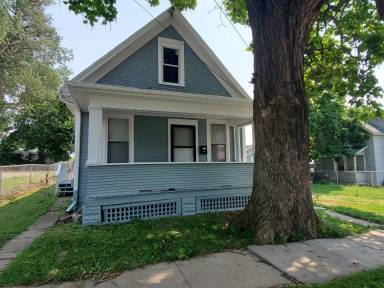Main picture of 1419 N 31st St