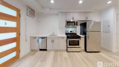 Main picture of 1119 W 29th St