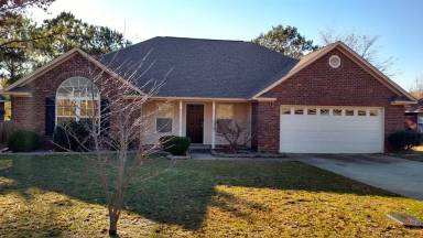 Main picture of 3015 British Ln