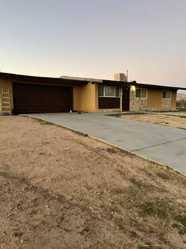 Main picture of 15392 Morada Rd