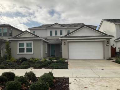 Main picture of 2806 Irish Meadow Way