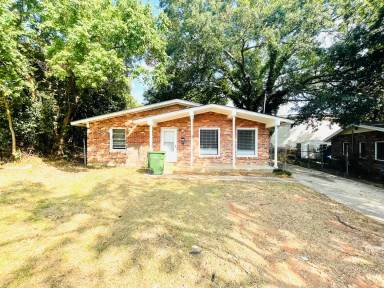 Main picture of 11 Mimosa Dr