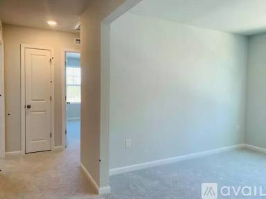 Main picture of 124 Jade Creek Dr