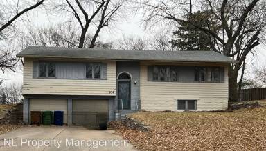 Main picture of 104 Bellevue Blvd N