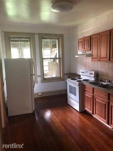 Main picture of 89 Henry Johnson Blvd