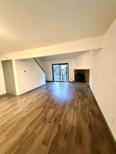 Main picture of 209 NE Timbercreek Dr