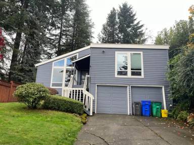 Main picture of 4128 SW Vesta St