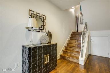 Main picture of 3845 Convent St