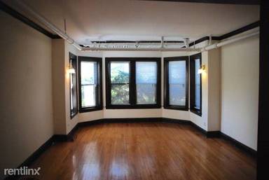 Main picture of 1732 W Leland Ave