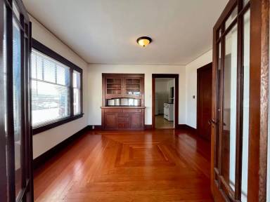 Main picture of 334 P St