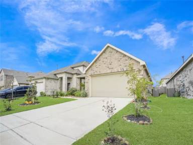 Main picture of 25530 Burnett Ranch Ln