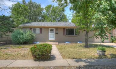 Main picture of 1614 Dixon Dr