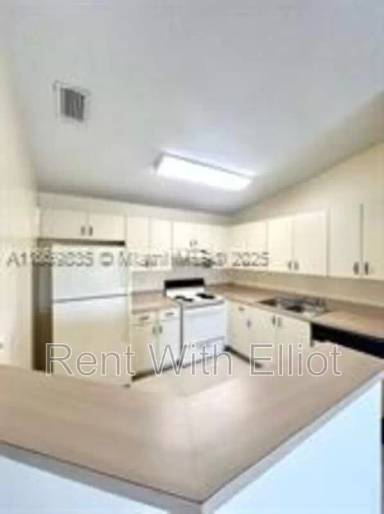 Main picture of 3610 N 56th Ave