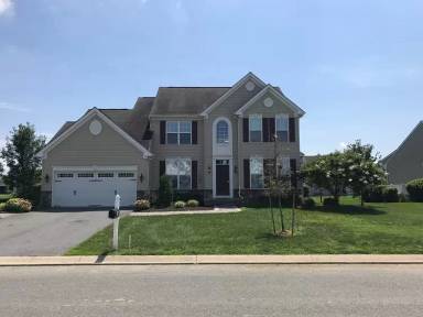 Main picture of 34 Magnolia Ave