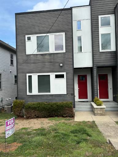 Main picture of 908 Southside Pl