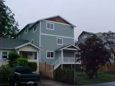 Main picture of 3222 Lombard Ave