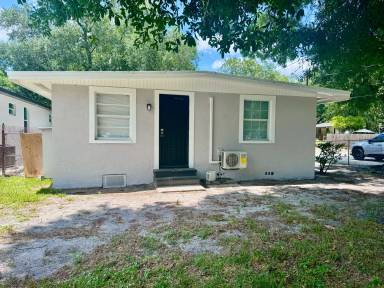 Main picture of 3608 N 72nd St