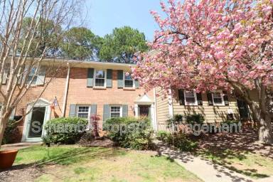 Main picture of 3111 Morningside Dr