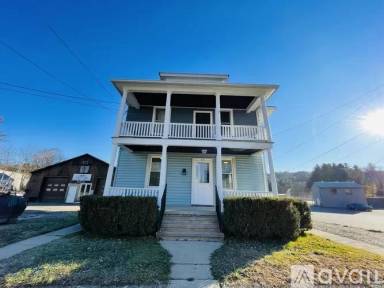 Main picture of 313 Oak Ave