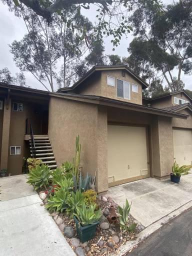 Main picture of 7390 Mission Trails Dr