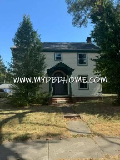 Main picture of 2725 S Anthony Blvd