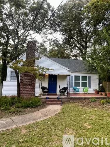 Main picture of 2978 Memorial Dr SE
