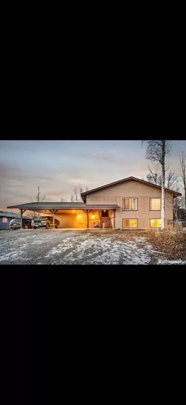 Main picture of 1677 N Williwaw Way