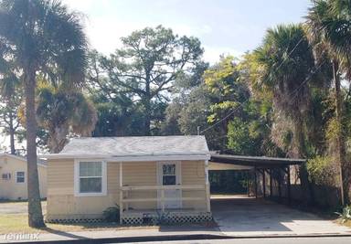 Main picture of 205 Knox McRae Dr