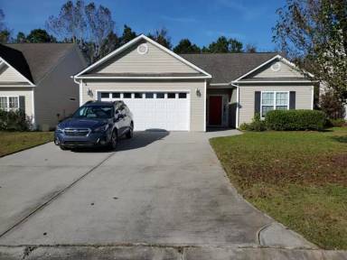 Main picture of 423 Vallie Ln