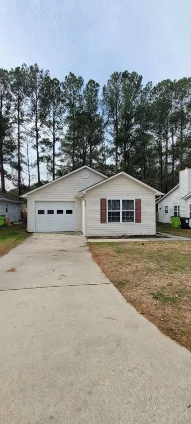 Main picture of 3511 Elizabeth Ave