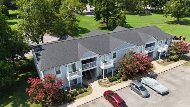 Main picture of 215 N Baird Ln