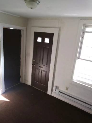 Main picture of 572 W Philadelphia St. - 2nd Floor Rear