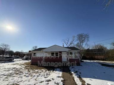 Main picture of 1804 Airport Ave