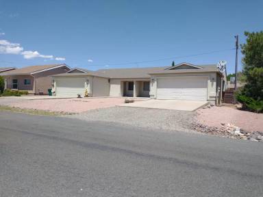 Main picture of 8444 E Leigh Dr