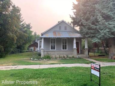 Main picture of 113 N 4th Ave