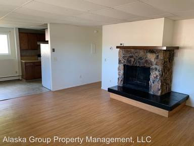 Main picture of 381 Bolin St