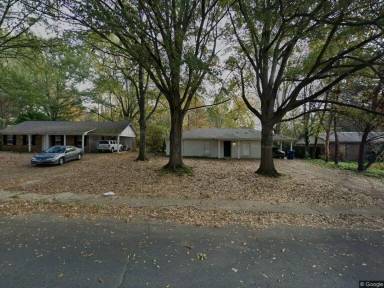 Main picture of 3035 Briarwood Dr