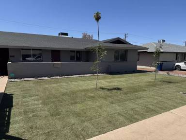 Main picture of 1017 E Wesleyan Dr