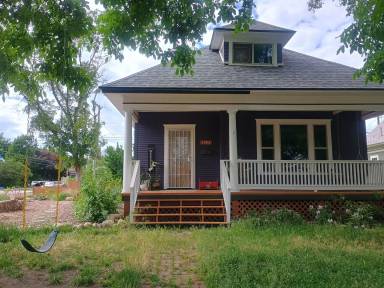Main picture of 1103 W Montgomery Ave