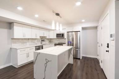 Main picture of 747 N 20th St