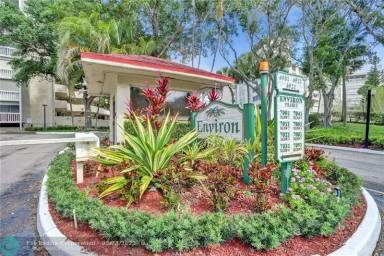 Main picture of 7051 Environ Blvd