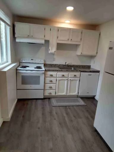 Main picture of 318 E Baldwin Ave