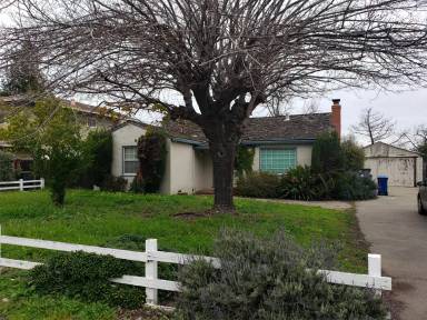 Main picture of 1445 Westmont Ave