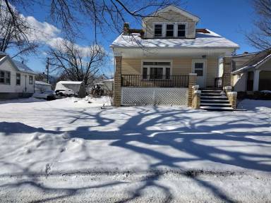 Main picture of 3734 W 138th St