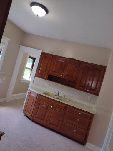 Main picture of 2455 N 44th St