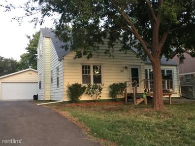 Main picture of 419 S Bleckley Dr